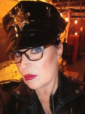 Photo of Mistress Aurora